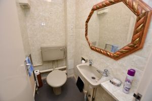 WC- click for photo gallery